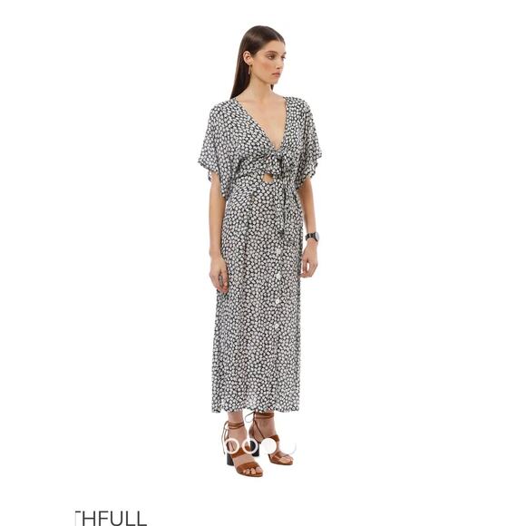 Faithful The Brand Magda Midi Dress - Picture 4 of 11